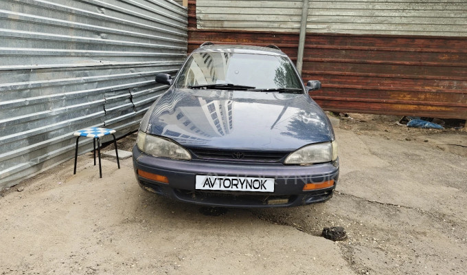 Toyota Scepter 1996 года