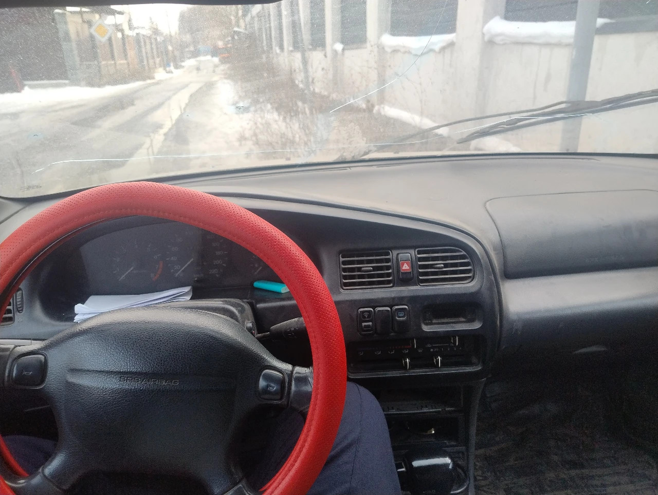 Mazda 323, 1994