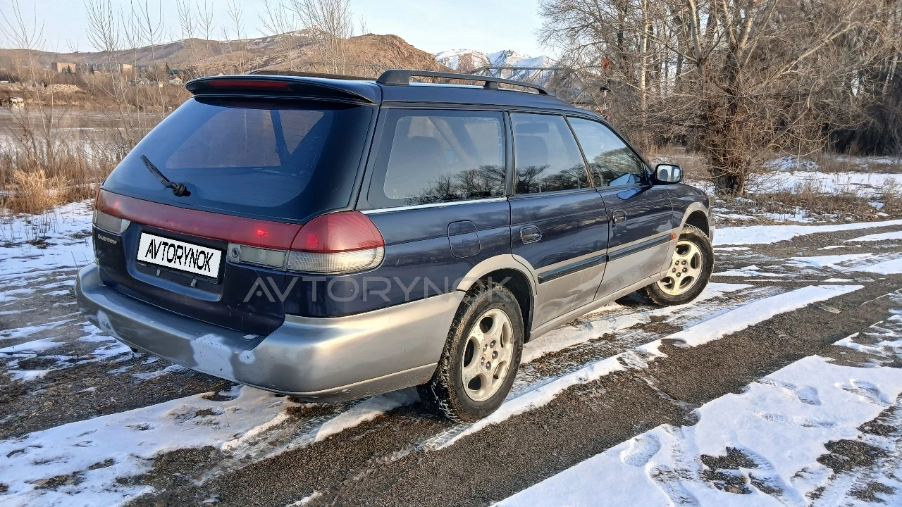 Subaru Legacy, 1995