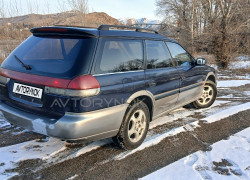 Subaru Legacy 1995 года