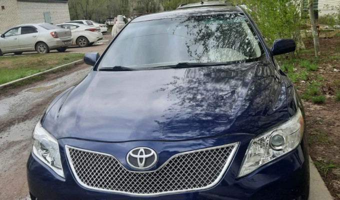 Toyota Camry 2011 года