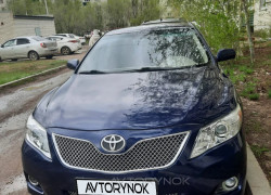 Toyota Camry 2011 года