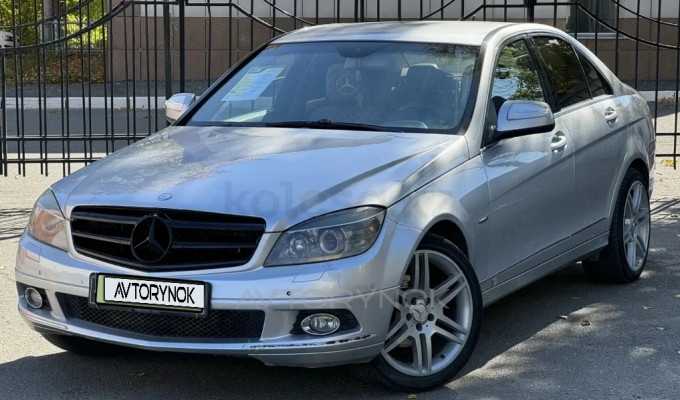 Mercedes-Benz C-Класс 2007 года