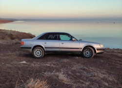 Audi 100 1993 года