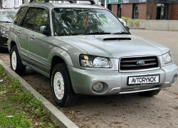 Subaru Forester 2002 года