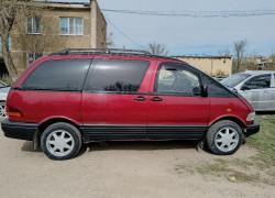 Toyota Previa 1992 года