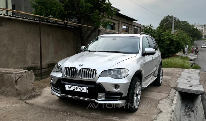 BMW X5 2008 года