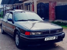 Mitsubishi Galant 1990 года