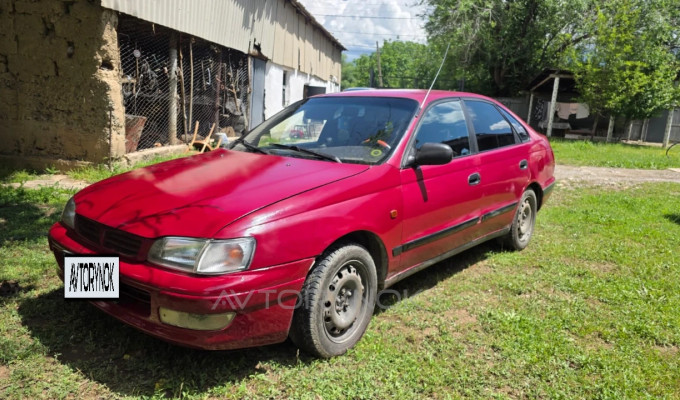 Toyota Carina E 1996 года