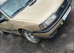 Nissan Primera 1992 года