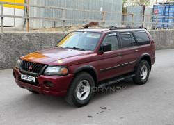 Mitsubishi Montero Sport 1999 года