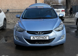 Hyundai Elantra 2012 года