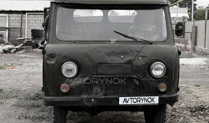 УАЗ 3303 1983 года