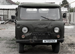 УАЗ 3303 1983 года