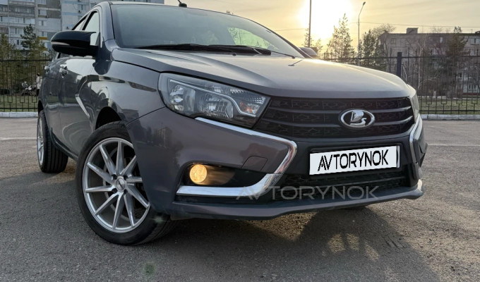 ВАЗ (Lada) Vesta 2017 года