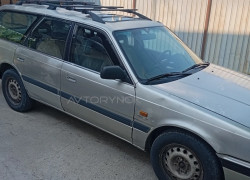 Mazda 626 1989 года