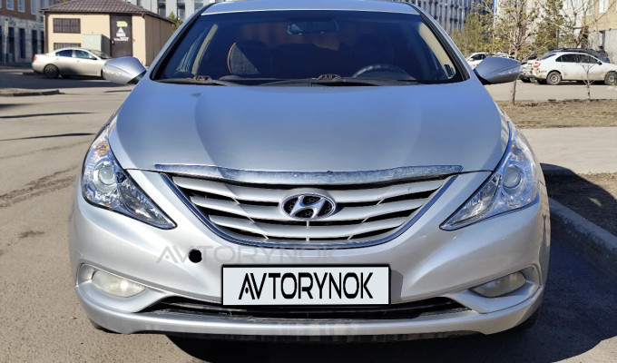 Hyundai Sonata 2012 года