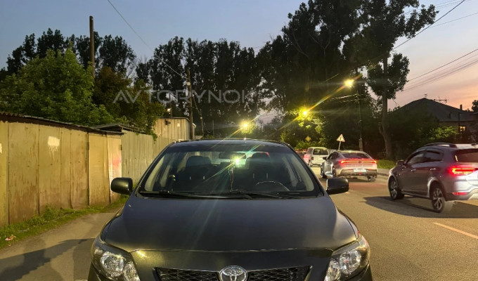 Toyota Corolla 2010 года