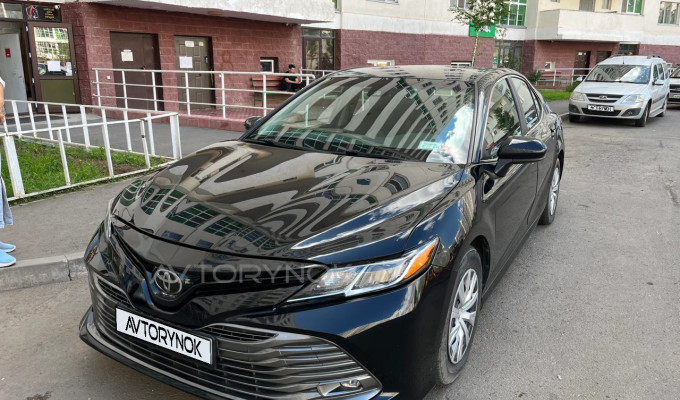 Toyota Camry 2018 года