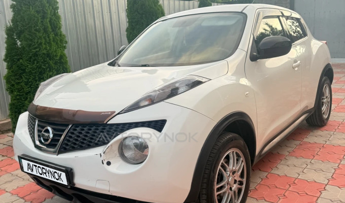 Nissan Juke 2013 года