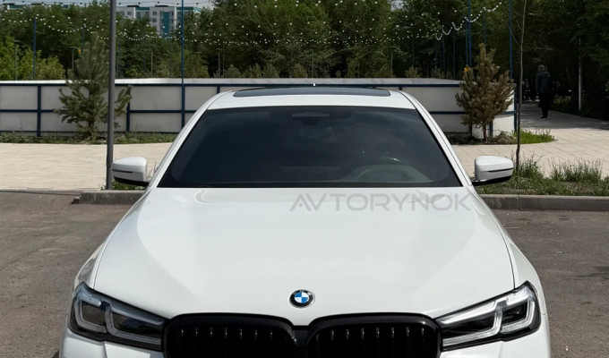 BMW 5 серия 2022 года