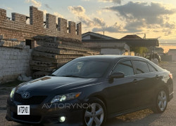 Toyota Camry 2010 года