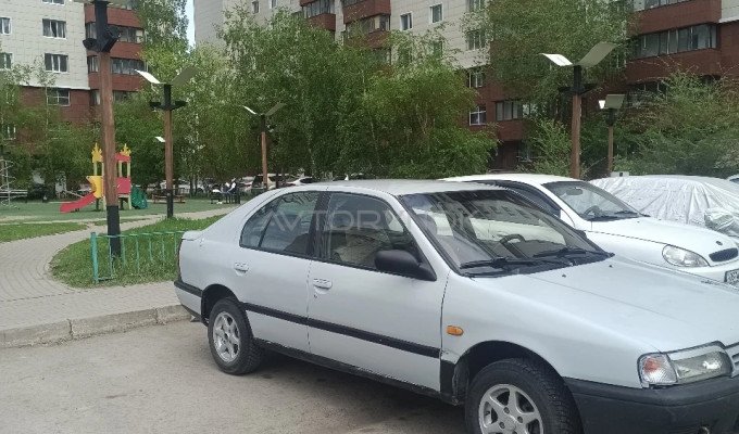Nissan Primera 1994 года