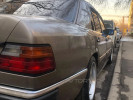 Mercedes-Benz E-Класс 1989 года