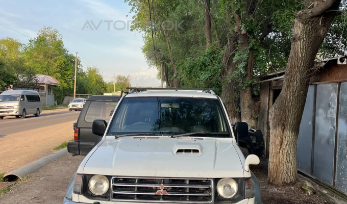 Mitsubishi Pajero 1996 года