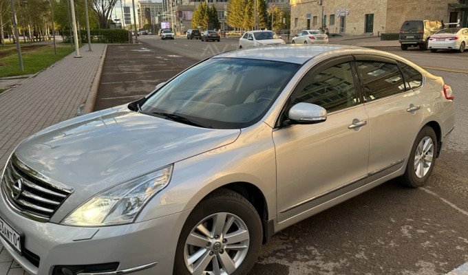 Nissan Teana 2013 года