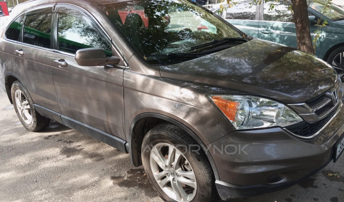 Honda CR-V 2010 года