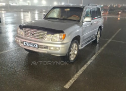 Lexus LX 2004 года