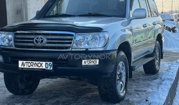 Toyota Land Cruiser 2005 года