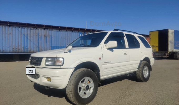 Isuzu Wizard 1998 года