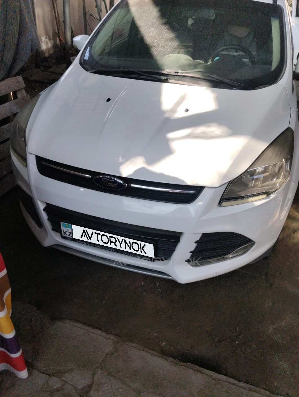 Ford Kuga, 2013