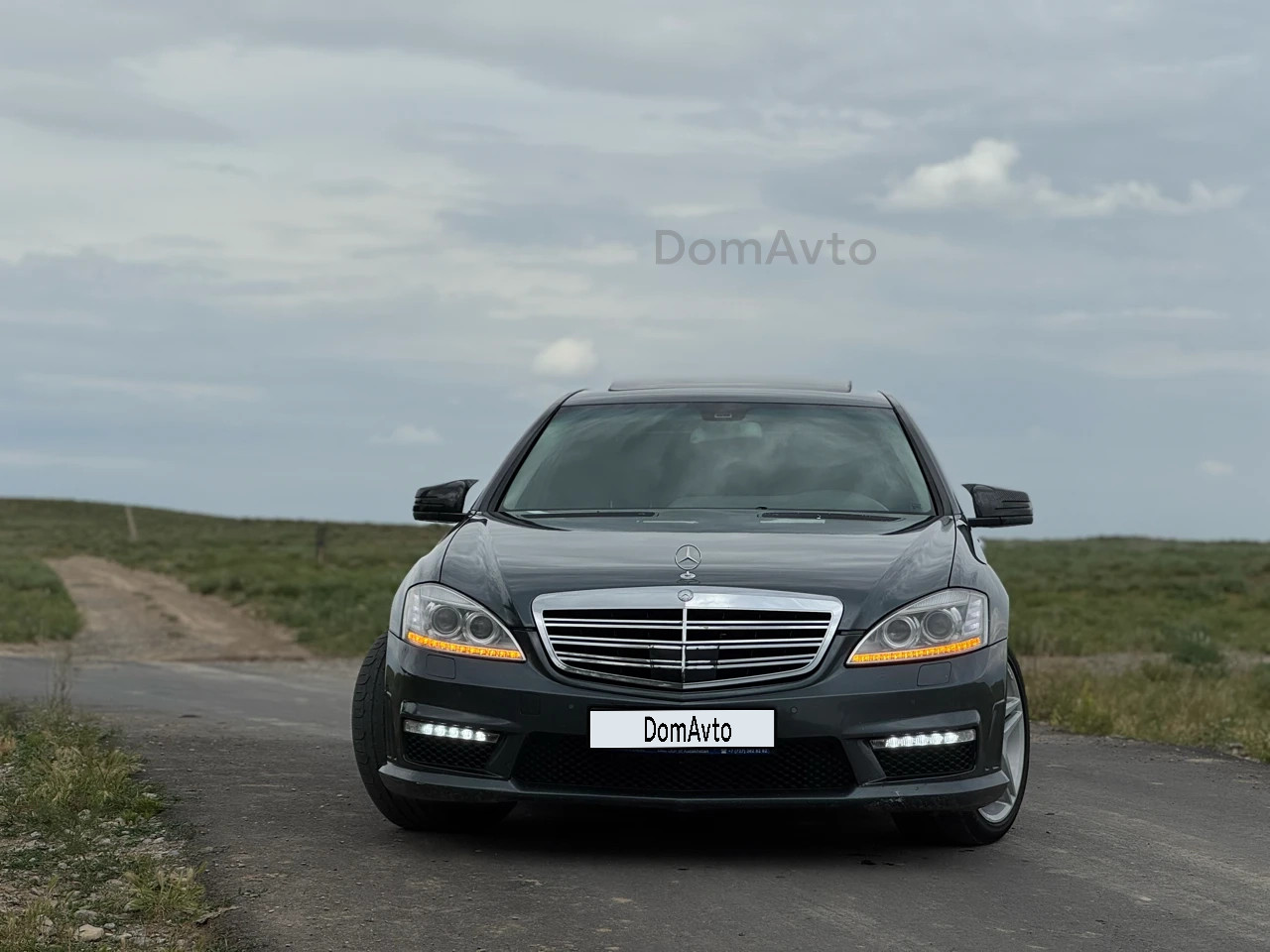 Mercedes-Benz S-Class, 2005