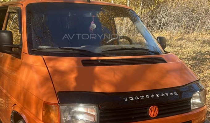 Volkswagen Transporter 1993 года