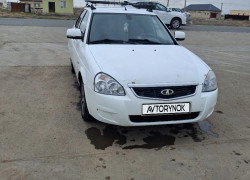 ВАЗ (Lada) Priora 2013 года