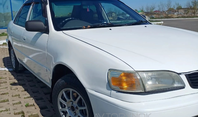 Toyota Corolla 1999 года