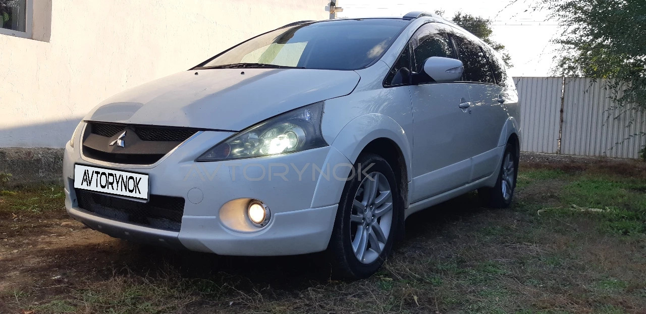 Mitsubishi Grandis, 2007