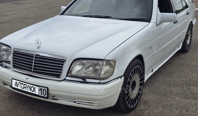 Mercedes-Benz S-Класс 1992 года