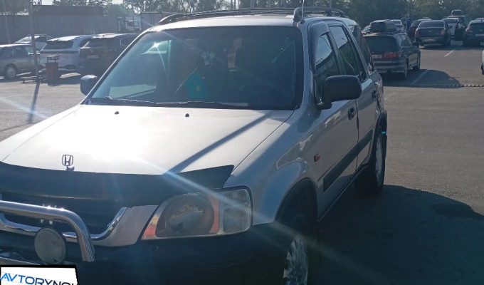 Honda CR-V 1998 года