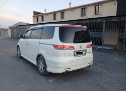 Honda Elysion 2006 года