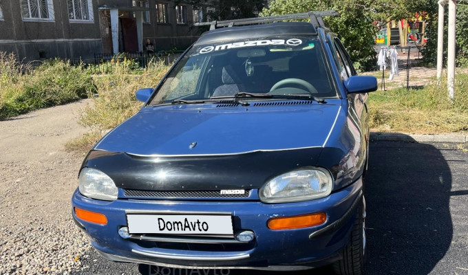 Mazda 121 1991 года