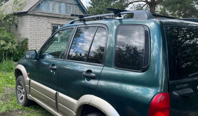 Suzuki Grand Vitara 2001 года
