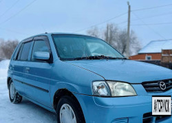 Mazda Demio 2002 года