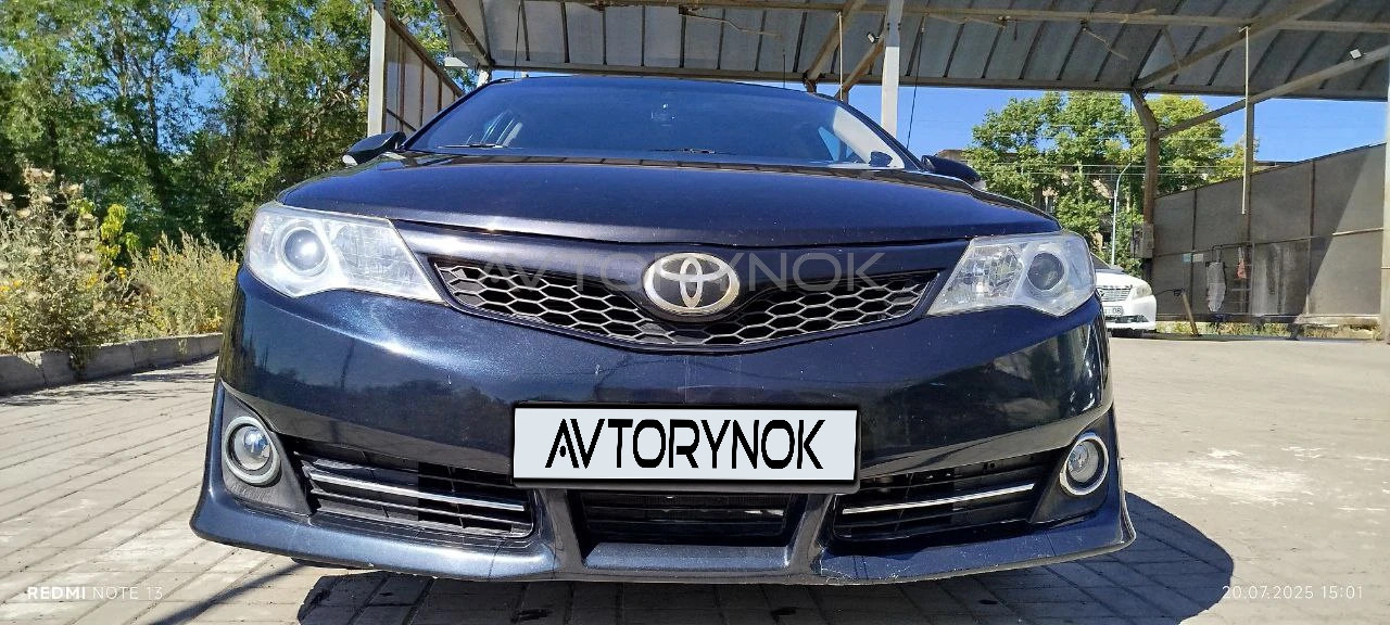 Toyota Camry, 2013