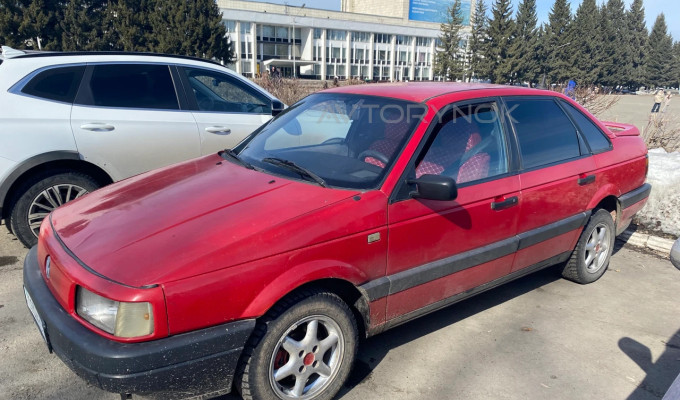 Volkswagen Passat 1990 года