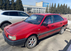 Volkswagen Passat 1990 года