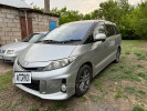Toyota Estima 2008 года